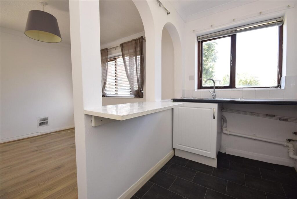 Godfrey Court — photo 2
