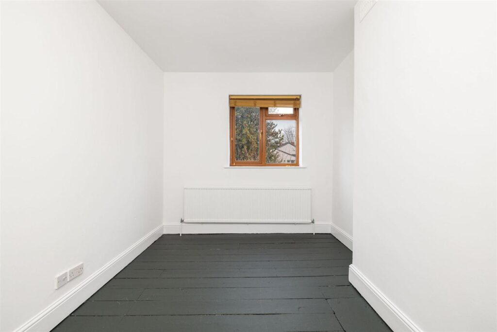 Woodborough Street — photo 11